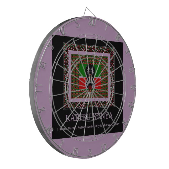 Diana Karibu Kenia: Vibrante bandera nacional colorea Ha (Frente Izquierda)