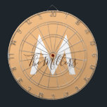 Diana Monograma de naranja moderno Minimalista neutro<br><div class="desc">Lleve su sala de juegos al siguiente nivel con este elegante tablero minimalista neutro con un diseño naranja moderno y un monograma de personalizable. Personalízalo con tu apellido para un toque único que combina elegancia con entretenimiento. Perfecto para reuniones familiares, competiciones amistosas o como regalo personalizado para los aficionados al...</div>