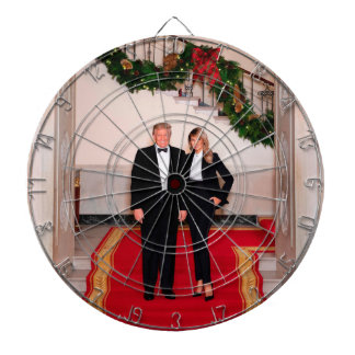 Diana Navidad acerca al presidente Donald Trump y a Mela