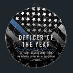 Diana Pabellón de la Línea Azul del Año<br><div class="desc">Este diseño incluye una bandera de la fuerza policial con rayas blancas y negras, y una delgada franja azul. Esta pizarra es grandiosa por mostrar agradecimiento a un oficial sheriff, capitán o jefe por su servicio y reconocerlos como oficial del año.</div>