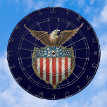 Diana Patriotismo vintage, águila orgullosa de la bander<br><div class="desc">Ilustracion vintage orgulloso patriótico diseño de vacaciones del 4 de julio con águila calva y escudo con la bandera estadounidense, las estrellas y las rayas. Muestra tu patriotismo y orgullo por los Estados Unidos de América con símbolos de libertad y nuestra gran nación. Perfecto para celebrar a nuestros héroes en...</div>