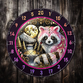 Diana Raccoon rosado se esparce bajo la luna dorada