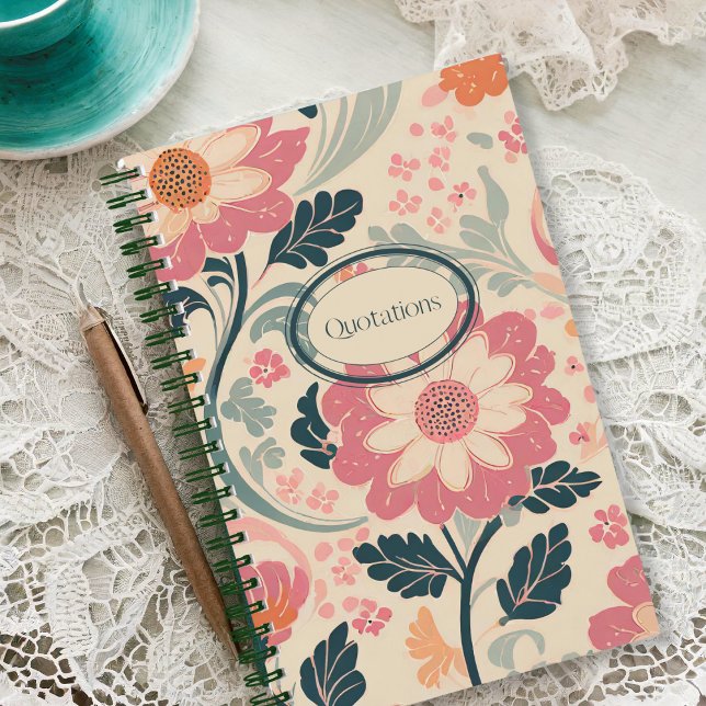 Diario de citas "citas" de Vibes Rosa de los 60 (Personalize this pink floral pattern quote journal with a 1960s aesthetic by adding your initials!)