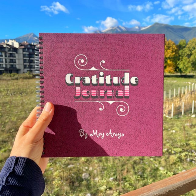 Diario de gratitud de nombre personalizado de mage (My own gratitude journal, journaling in my balcony with a view to the Pirin Mountains)