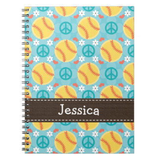 Diario del cuaderno espiral del softball del amor