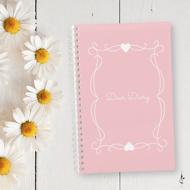 Diario "Querido Diario" Rosa De Twee (This twee pink diary has a playful yet sophisticated style reminiscent of the 1950s. )
