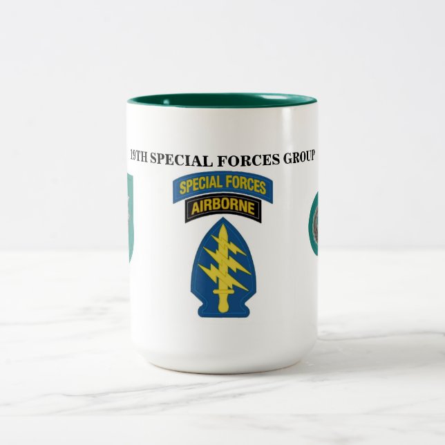 diecinueveavo TAZA del GRUPO de las FUERZAS (Centro)