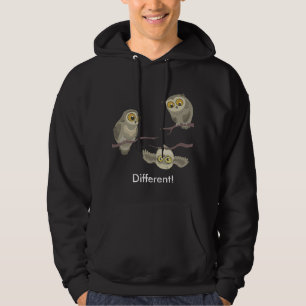 ¡Diferente! Sudadera con capucha al revés del b
