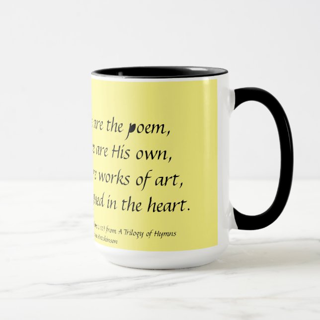 DIOS ES la taza Stephanie Hutchinson del verso 1 (Derecha)