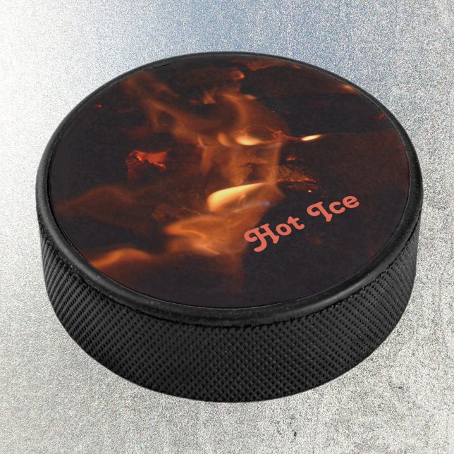 Disco De Hockey Fuego y llamas quemando Personalizable del diablo (Subido por el creador)