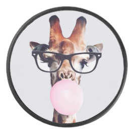 Disco De Hockey Jirafa con gafas soplando un chicle rosa