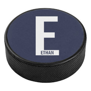 Disco De Hockey Monograma y nombre negrita personalizado moderno