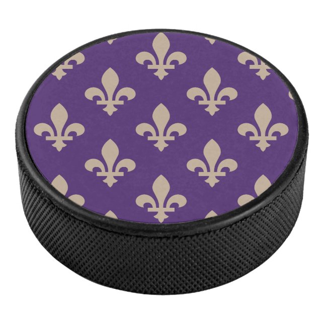 Disco De Hockey Patrón Fleur de Lis, crema francesa real en morado (3/4)