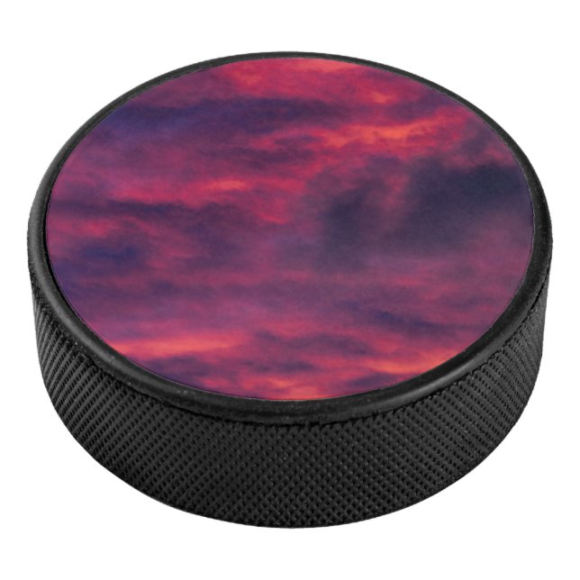 Disco De Hockey rojo de agosto (3/4)