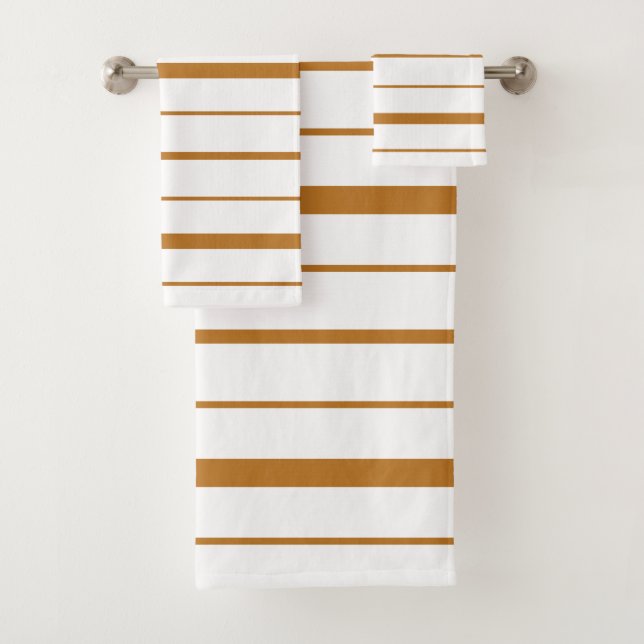 Diseño a rayas marrón dorado sobre blanco (In situ)