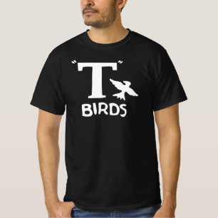 Diseño de aves T en una camiseta
