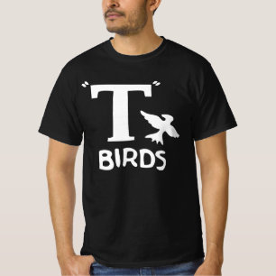 Diseño de aves T en una camiseta