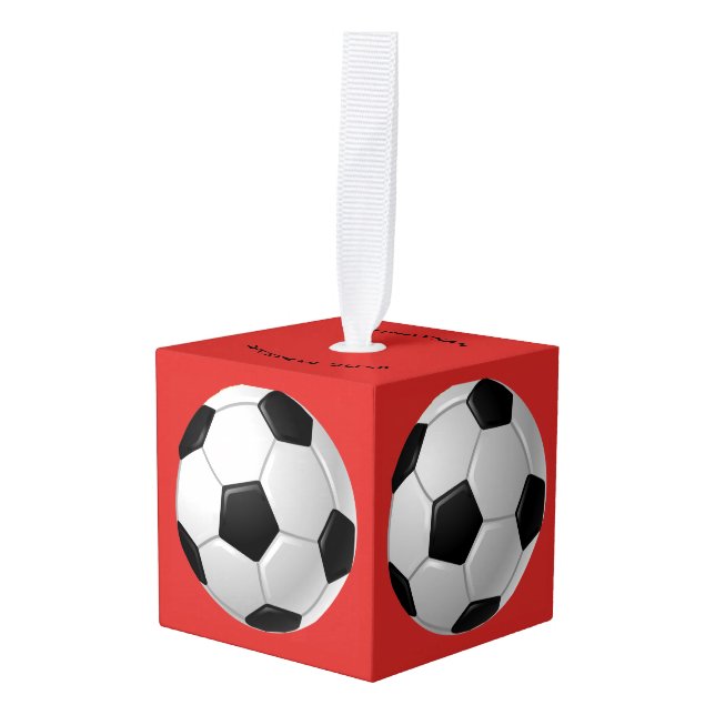 Diseño de balón de fútbol - Ornamento de cubo. (Anverso en perspectiva)