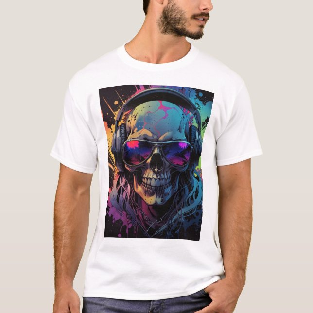 Diseño de camiseta con casco antiguo retro con est (Anverso)