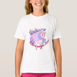 Diseño de camiseta de unicornio lindo 
