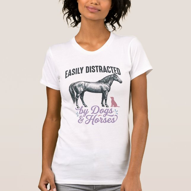 Diseño de camiseta fácilmente distraído por perros (Anverso)