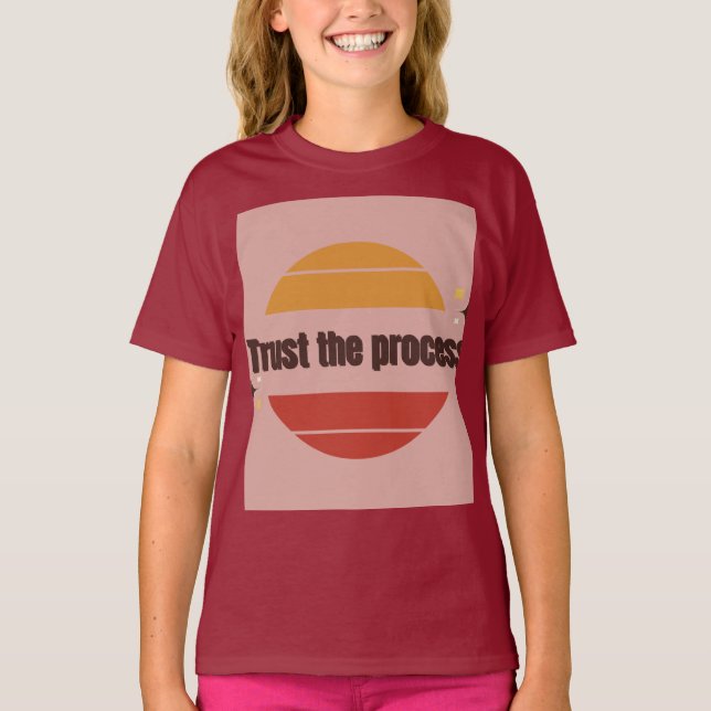 diseño de camiseta Trust the Process  (Anverso)