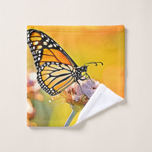 Diseño de cierre de mariposa majestuosa