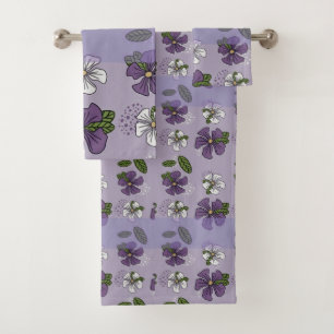 diseño de flores moradas y blancas