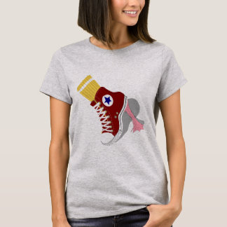 Diseño de la camiseta del zapato del estilo del