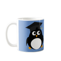 Diseño de la graduación del pingüino - taza