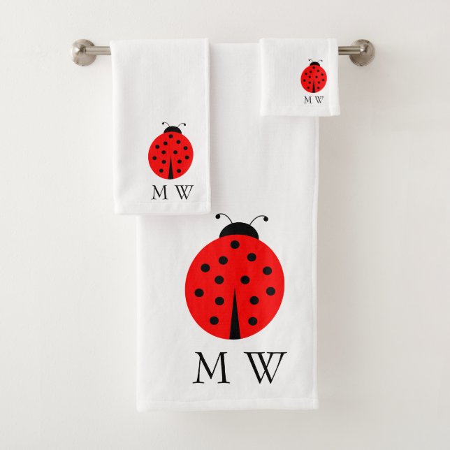 Diseño de mariquita monogramado (In situ)