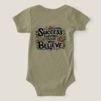 diseño de moda caminar y camiseta de bondad