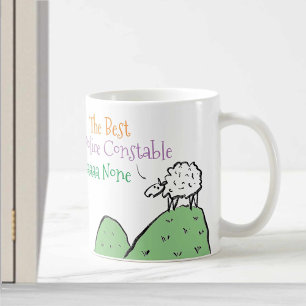 Diseño de oveja para taza de café de un policía