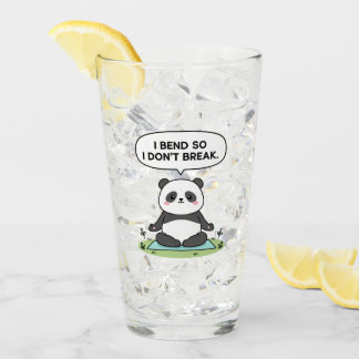 diseño de panda “Me doblo para no romper”