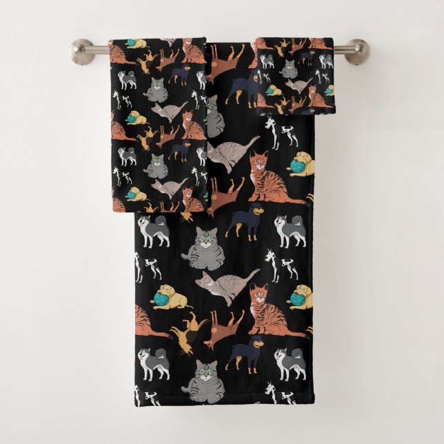 Diseño de patrón de gatos y perros sobre negro (In situ)