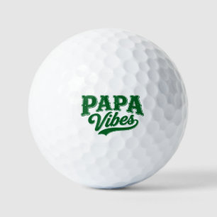 Diseño de pelota de golf retro verde Papa Vibes