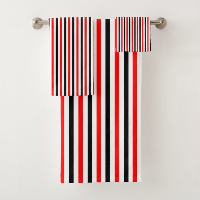 Diseño de raya roja y negra (In situ)
