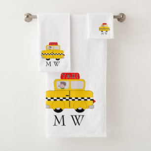 Diseño de taxi amarillo con monograma