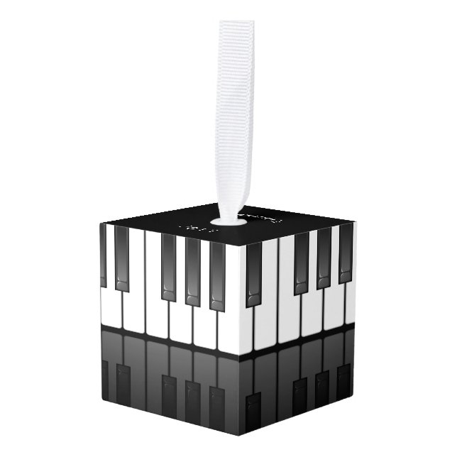 Diseño de teclado de piano Ornamento de cubo (Anverso en perspectiva)