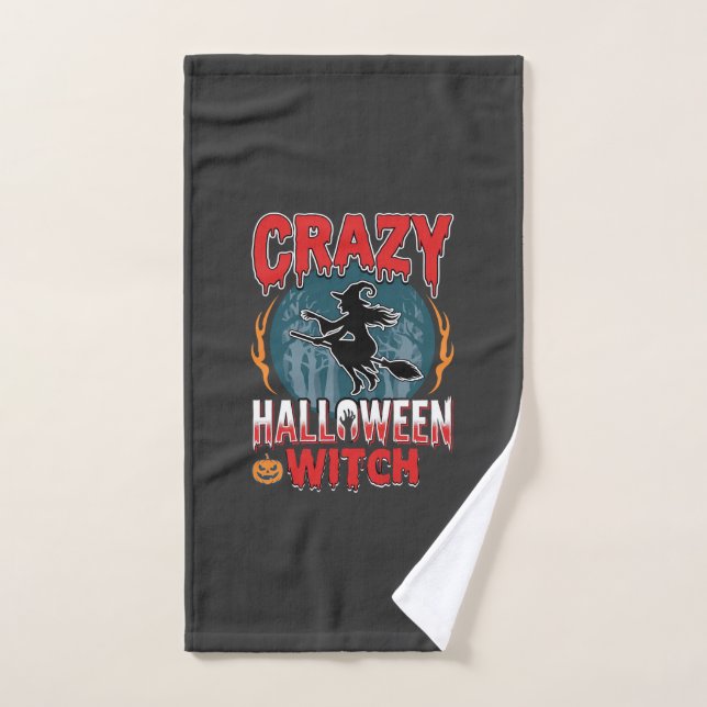 Diseño de terror de bruja volando escoba loca de H (Toalla de mano)