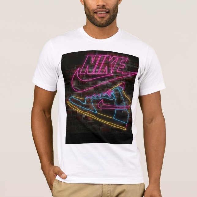 Diseño de una camiseta hombre agradable (Anverso)