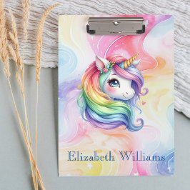 Diseño de unicornio arcoiris con portapapeles de n
