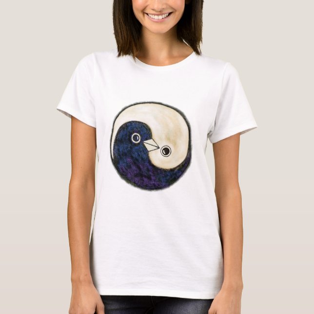 Diseño de Yin Yang de la camiseta con las palomas (Anverso)