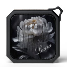Diseño floral blanco y negro