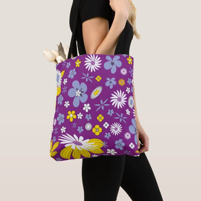 Diseño floral púrpura de la bolsa de asas (Detalle)
