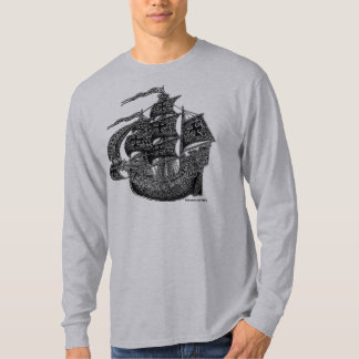 Diseño fresco alto de la camiseta del velero