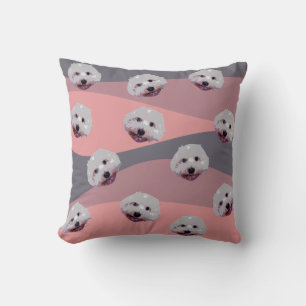 Diseño original de almohada de perro maltesa