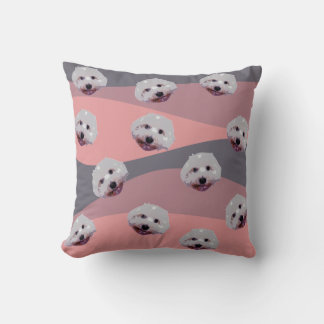 Diseño original de almohada de perro maltesa