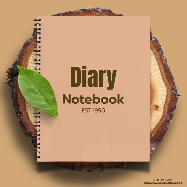 Diseño profesional moderno moda de un diario rosa  (Modern diary notebook in pink background)