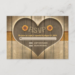 diseño rsvp de boda de corazón de madera de campo